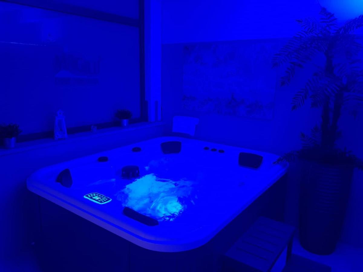 Magilu Case Con Jacuzzi Кастелламмаре-дель-Гольфо Екстер'єр фото